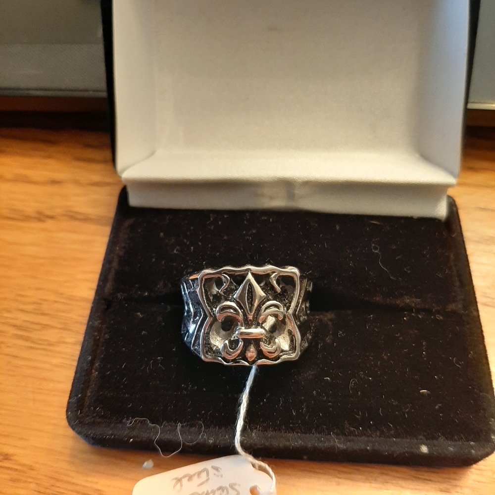 Man's Jewelry